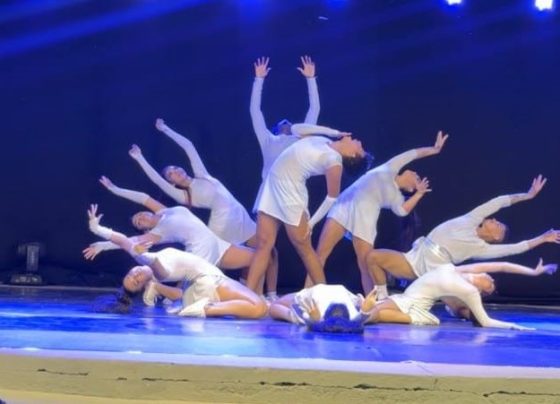 Bailarinos e grupos artísticos se reúnem na Praça da Nova Corumbá para noite de espetáculos - Foto: Prefeitura de Corumbá