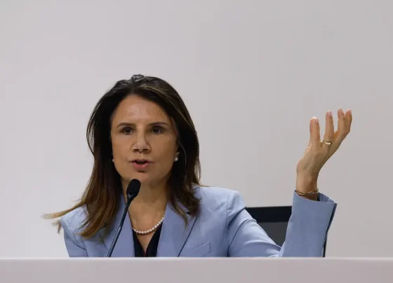 Diretora-executiva da COP30 defende transição energética planejada diante de crises globais - Foto: Tânia Rêgo/Agência Brasil