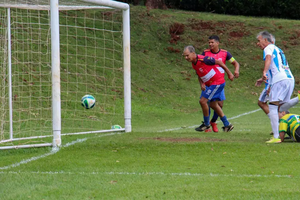 Rádio Clube define finalistas da Copa da Madrugada em Campo Grande