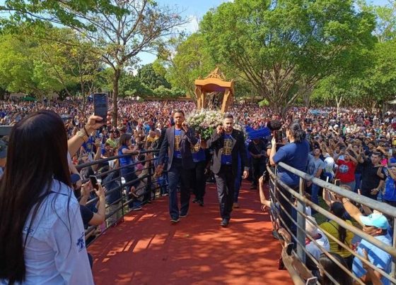 Romaria em Vila São Pedro reúne milhares de fiéis em Dourados - Foto: Osvaldo Duarte