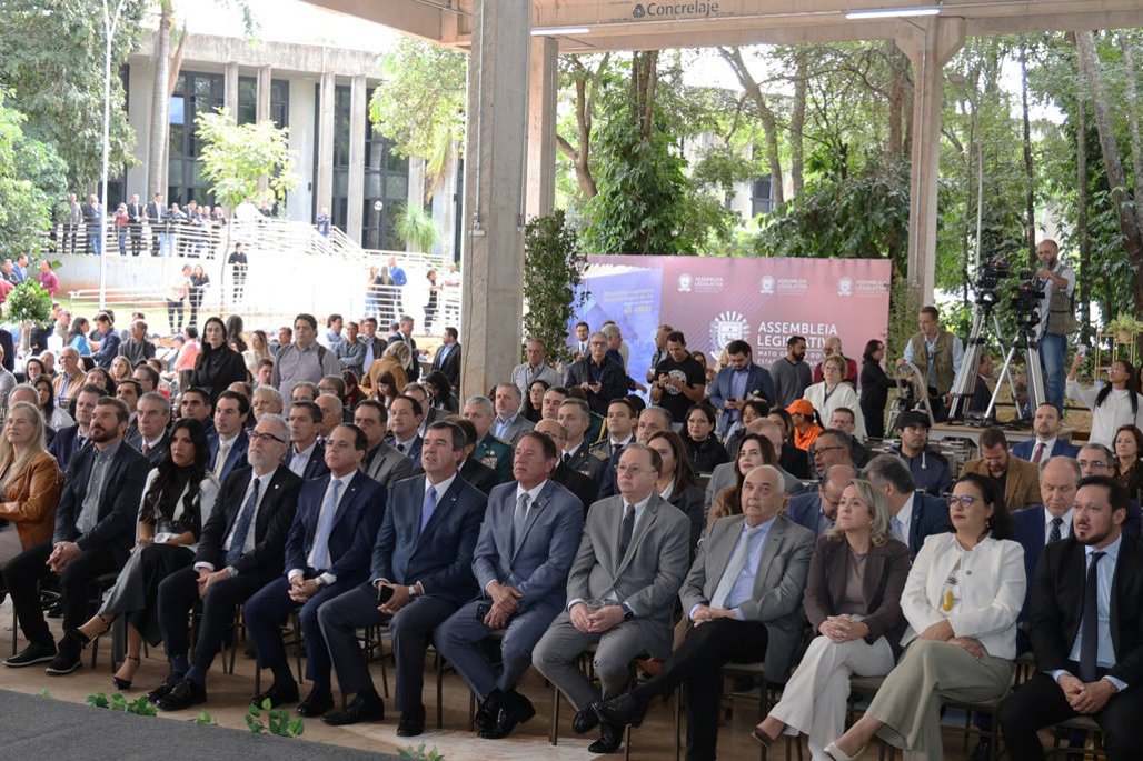ALEMS inaugura estacionamento vertical com 657 vagas