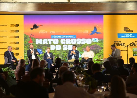Lideranças debatem oportunidades para a indústria durante fórum em Bonito - Foto: FIEMS