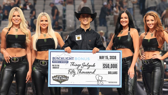 Thiago Salgado vence Round 6 da Final Mundial da PBR nos EUA