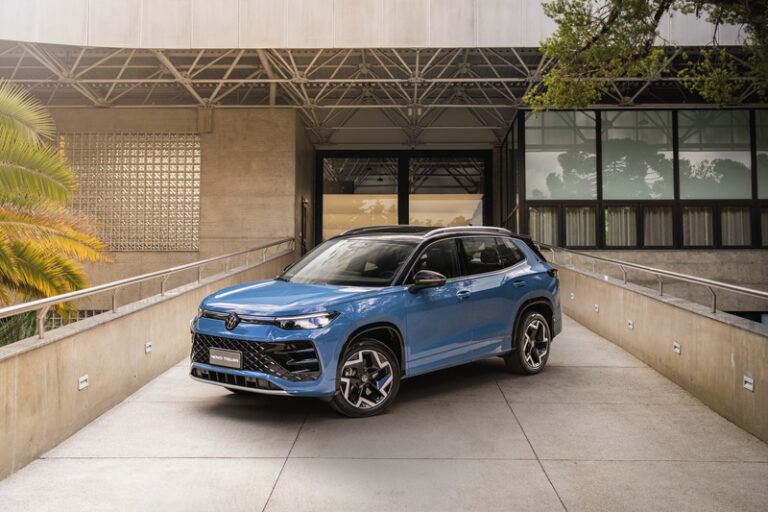 Novo Tiguan chega ao Brasil com motor de 272 cv e tração integral - Foto: Volkswagen