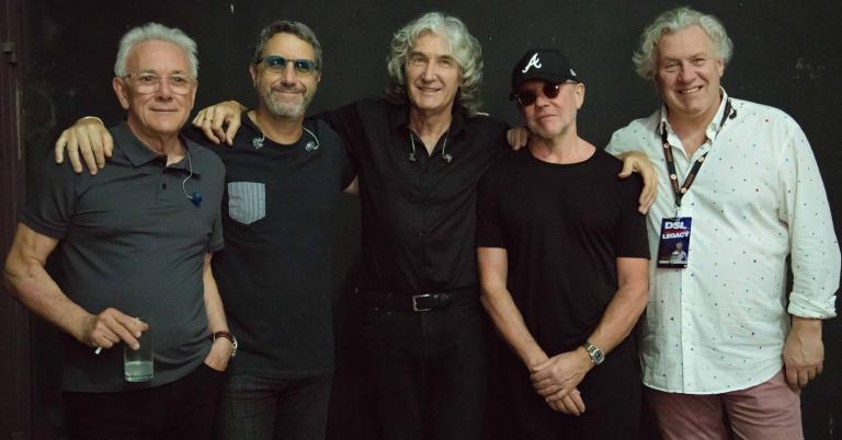Dire Straits Legacy traz clássicos do rock para Campo Grande