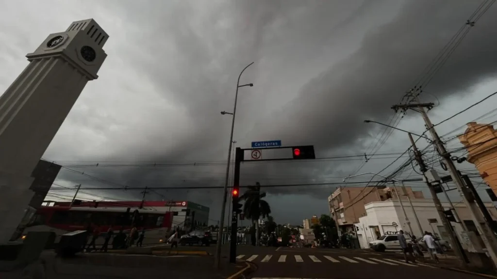 Tempo instável deve atingir Mato Grosso do Sul com chuva e ventos fortes - Foto: Pietra Dorneles/Jornal Midiamax