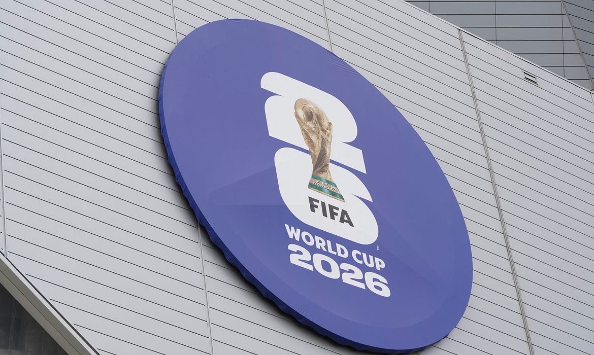 Fraudes digitais relacionadas à Copa quase dobram e atingem 34% dos internautas