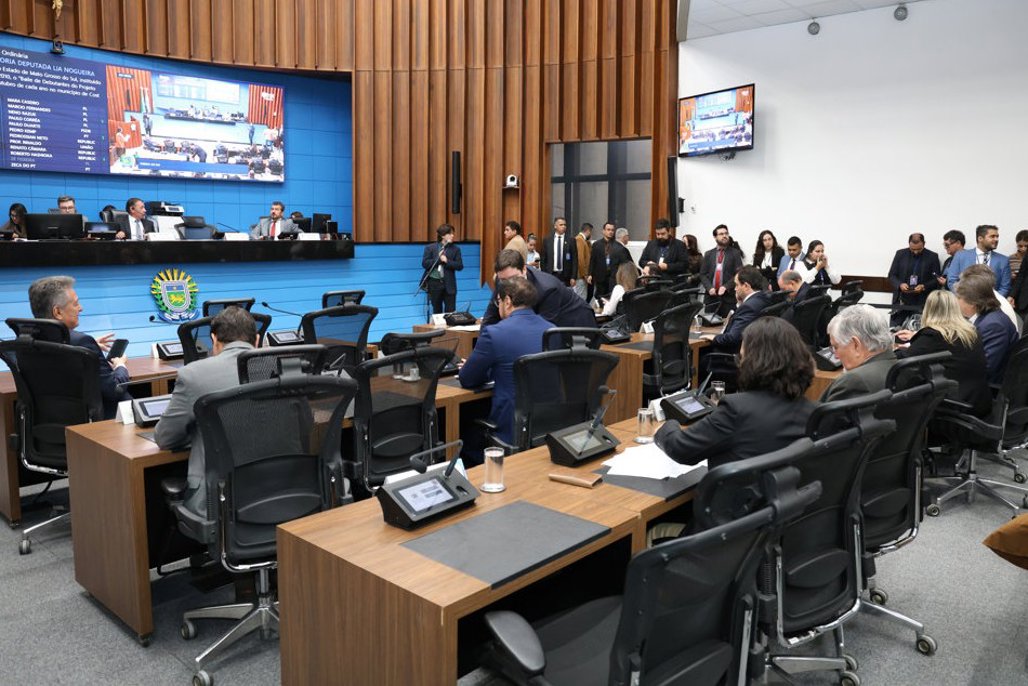 Projeto que amplia apoio a mães atípicas avança na Assembleia