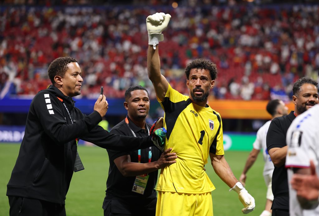 Vozinha virou herói de Cabo Verde após atuação decisiva contra a Espanha na Copa do Mundo - Foto: FIFA