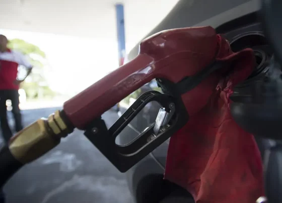 Governo federal inicia retirada gradual dos subsídios aos combustíveis após queda do petróleo - Foto: Marcelo Camargo/Agência Brasil