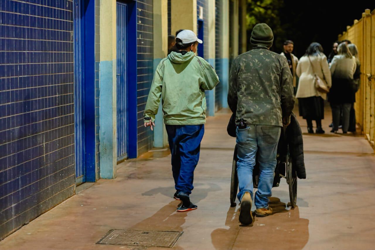 Defesa Civil alerta para chuvas intensas e queda de temperatura na Capital