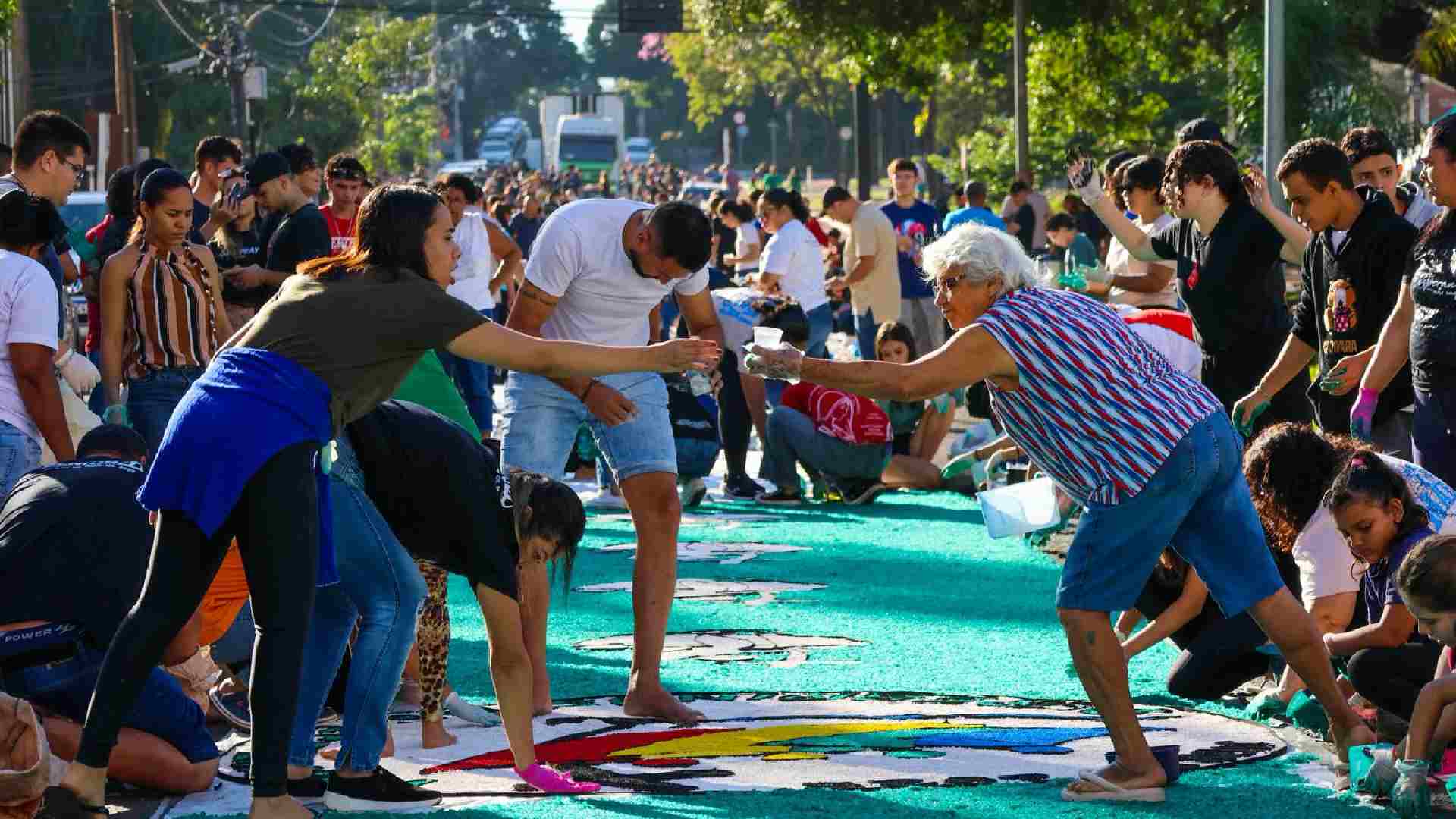 Corpus Christi terá missa, procissão e show na região central da Capital