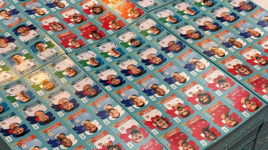 Panini lançou pacote complementar com 120 novas figurinhas para colecionadores - Foto: André Rigue
