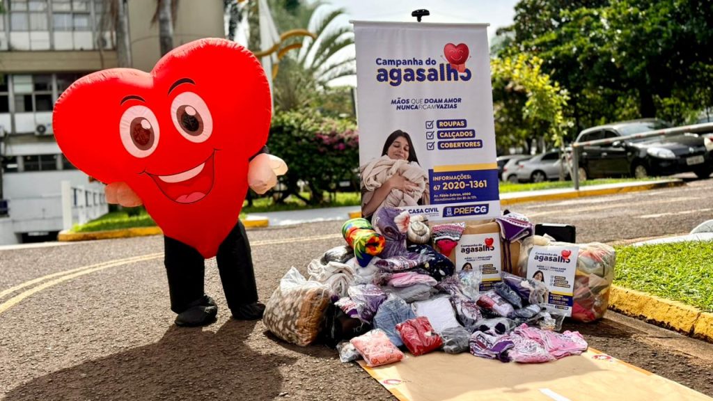 Mobilização busca ampliar a arrecadação de roupas e cobertores para o inverno - Foto: CG Notícias