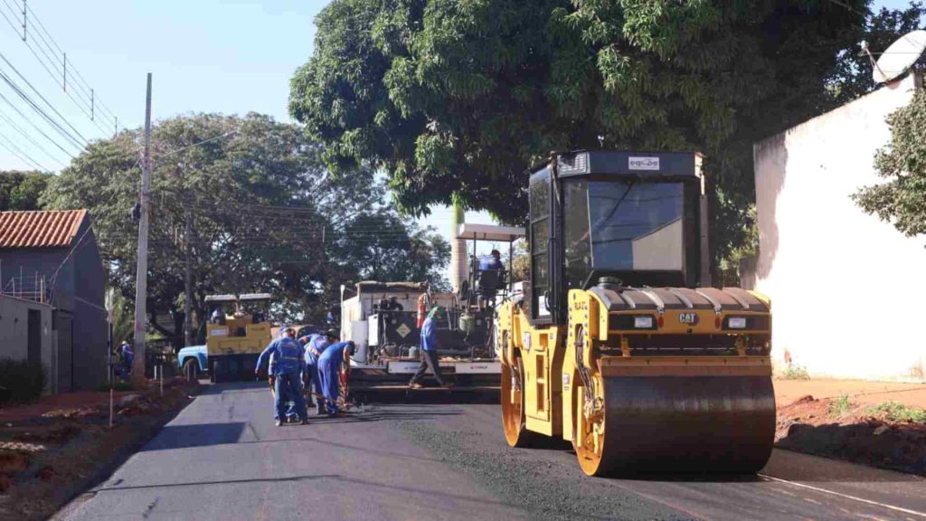 Financiamento de R$ 20 milhões será destinado a obras de asfalto em Campo Grande - Foto: Elias Campos/PMCG