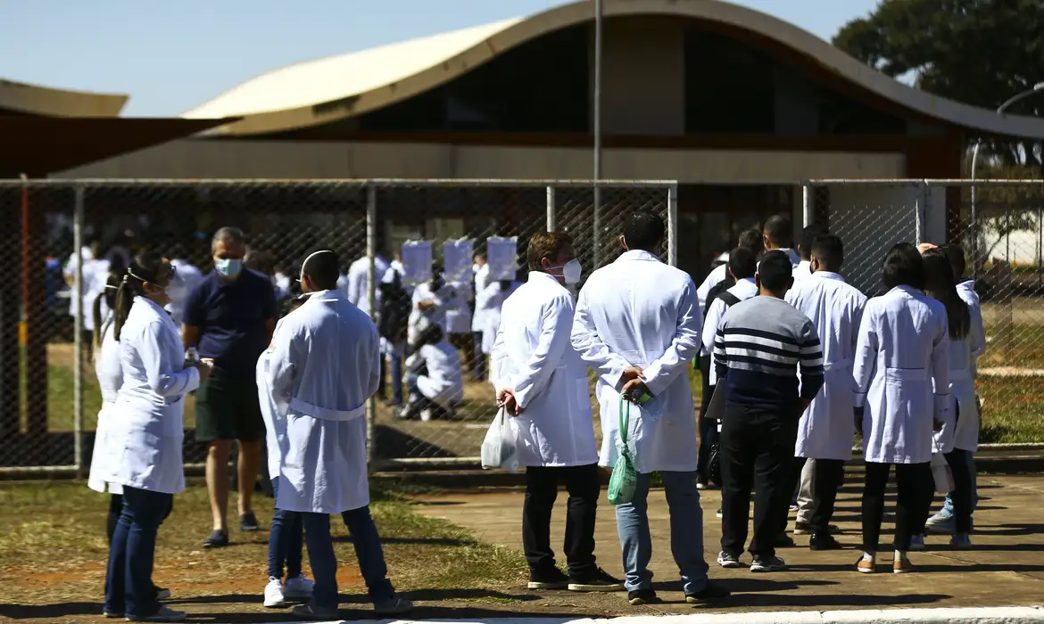 Inscrições para Exame Nacional de Avaliação da Formação Médica abrem em 15 de junho