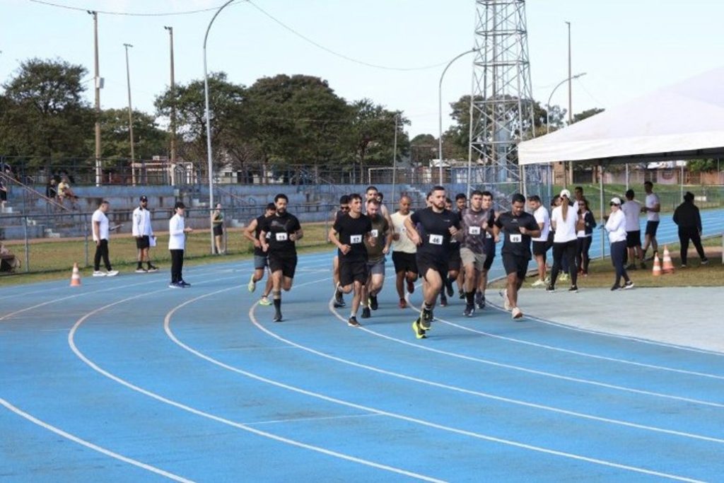Candidatos participaram da corrida durante o Teste de Aptidão Física no Parque Ayrton Senna - Foto: Wagner Guimarães