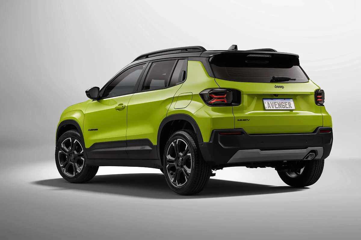 Jeep Avenger terá motor híbrido em todas as versões
