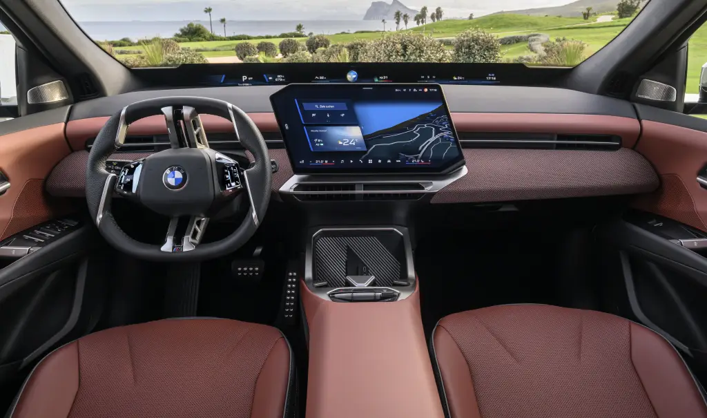 Interior do iX3 (Divulgação/BMW)