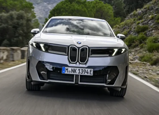 BMW iX3 50 xDrive (Divulgação/BMW)
