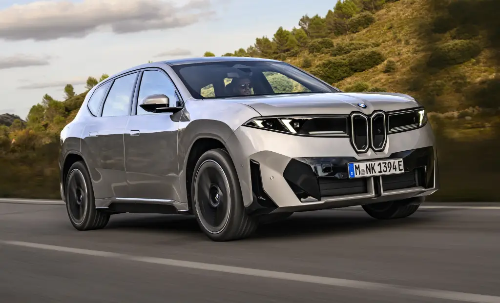 BMW iX3 50 xDrive (Divulgação/BMW)