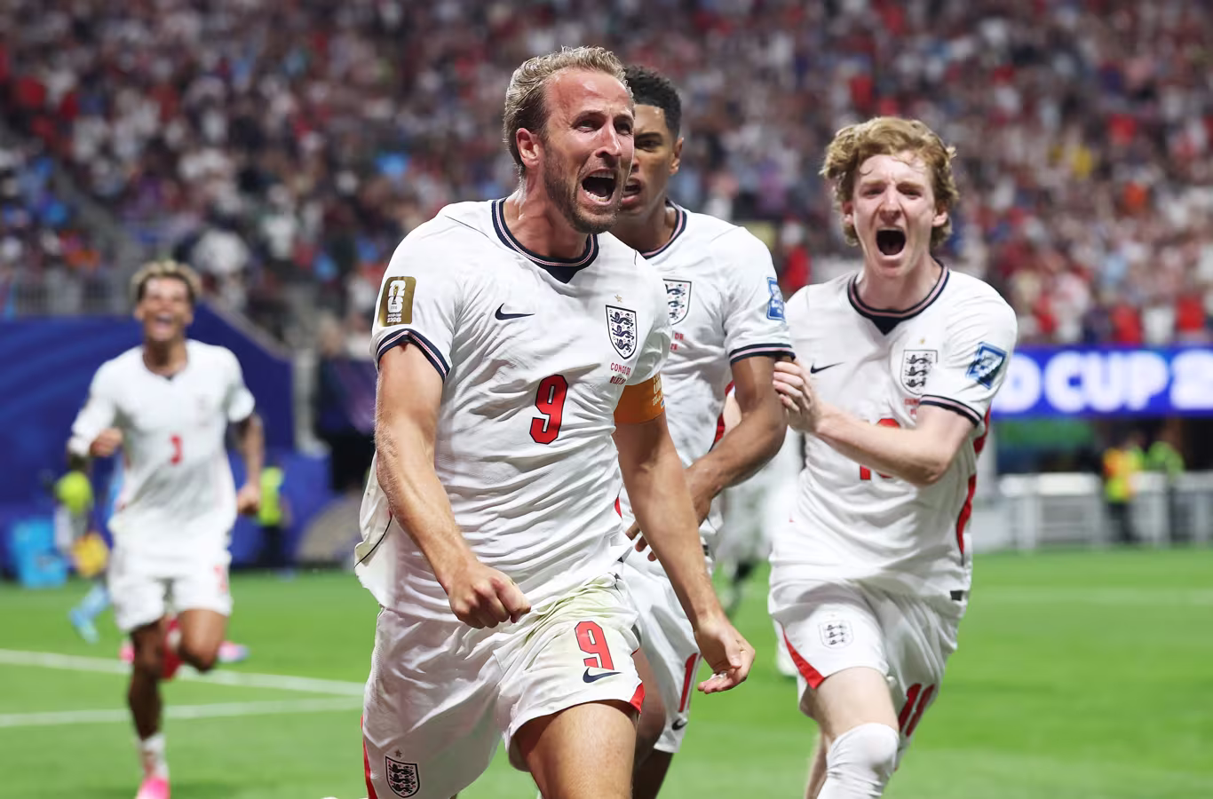 Kane marca duas vezes e Inglaterra vira sobre RD do Congo