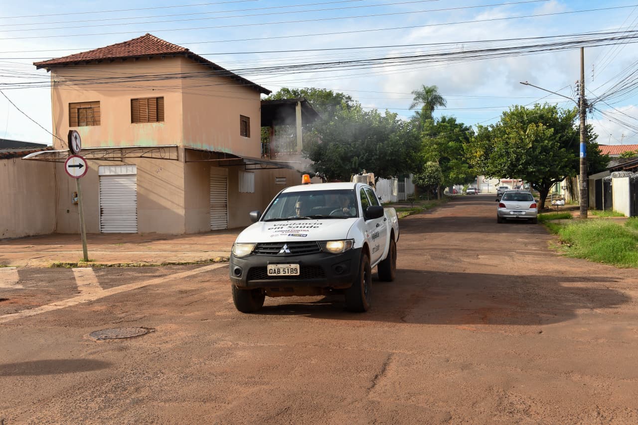 Fumacê passa por cinco bairros de Campo Grande nesta quinta