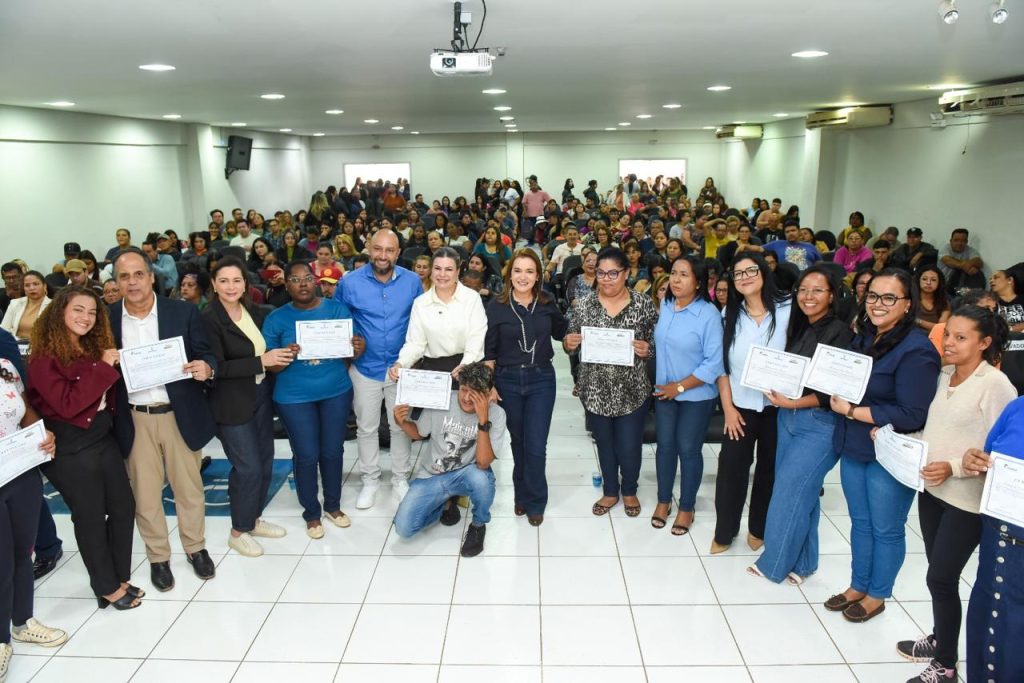 Escola Funsat certifica 247 beneficiários do Primt nesta quinta-feira - Foto: CG Notícias
