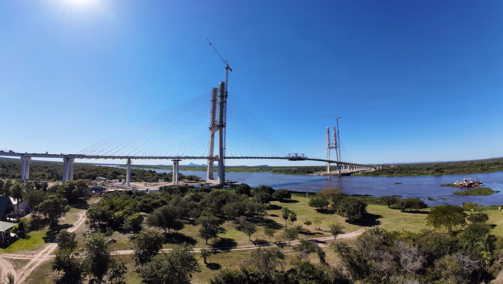 Último segmento da ponte teve as obras encerradas. Foto: Willian Cardozo/Itaipu Binacional/Divulgação