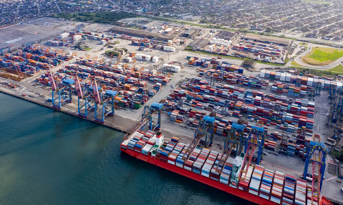 Washington sedia audiência sobre tarifa de 25% a produtos brasileiros