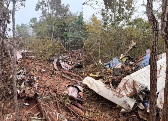 Avião de pequeno porte caiu perto do Aeroporto Santa Maria, em Campo Grande - Foto: Reprodução