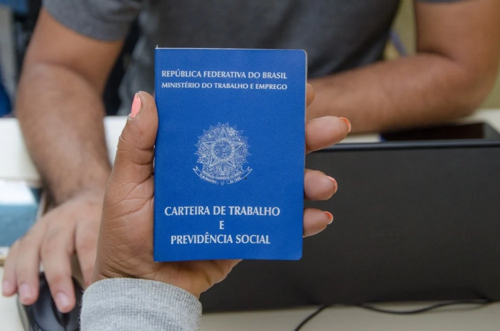 Funsat oferece 1.033 vagas de emprego na Capital