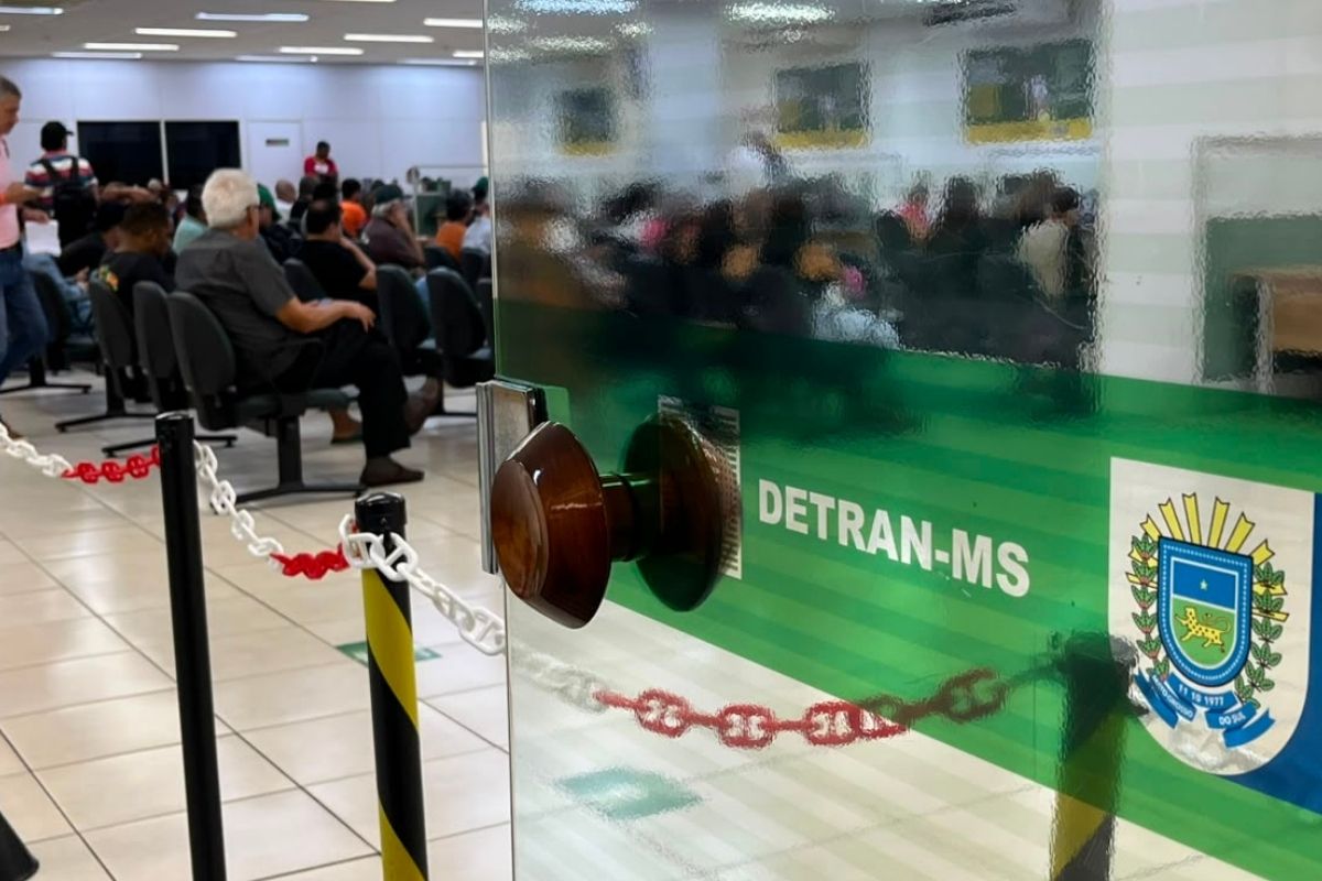 Detran-MS publica listas de suspensão, cassação e cancelamento de CNH