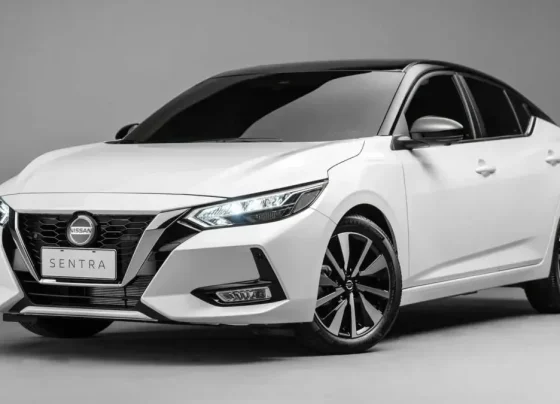 Sentra ainda aparece no site da marca, mas últimas unidades devem encerrar o ciclo no país - Foto: Jorge Moraes/CNN