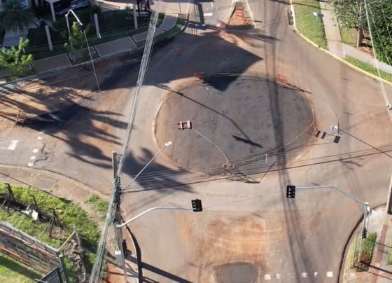 Obras em rotatórias e na rede de esgoto alteram o trânsito em três regiões de Campo Grande - Foto: José Habner/TV Morena