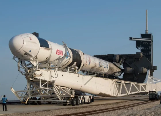 Estágio superior de outro Falcon 9 deve atingir a superfície da Lua nesta quarta-feira - Foto: Aubrey Gemignani/NASA via Getty Images