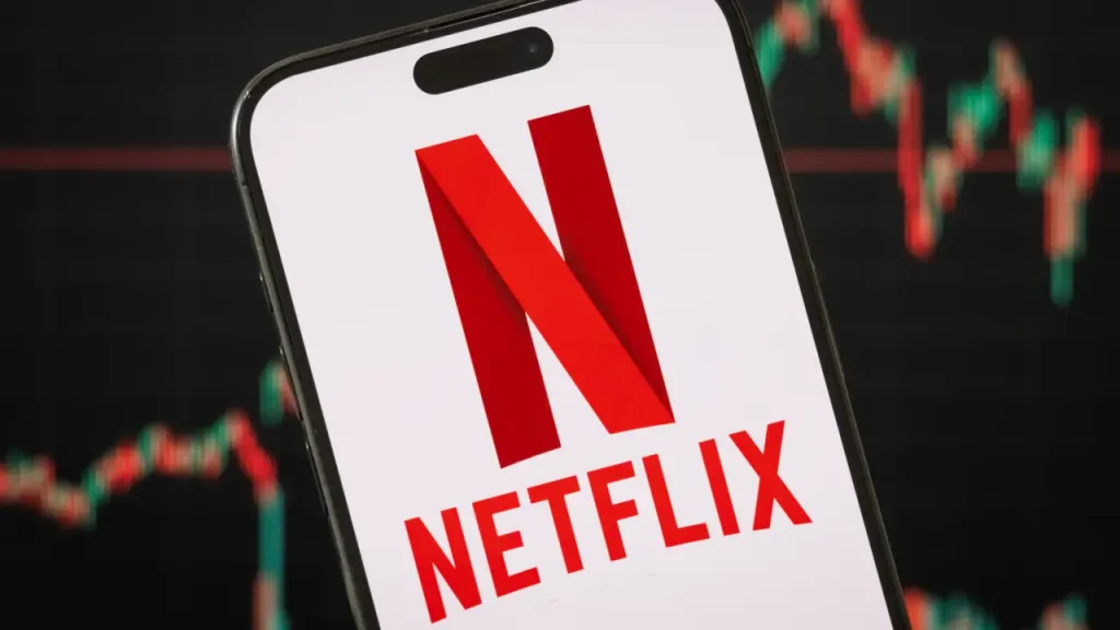 Netflix terminou o segundo trimestre de 2026 na terceira posição em ranking de interesse por streaming no Brasil - Foto: Cheng Xin/Getty Images