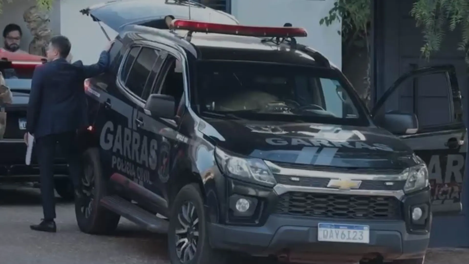 Influencer de Campo Grande é preso em operação contra rifas ilegais