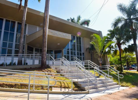 APROVAJUV ainda oferece 50 vagas para estudantes que vão se preparar para o Enem - Foto: CG Notícias