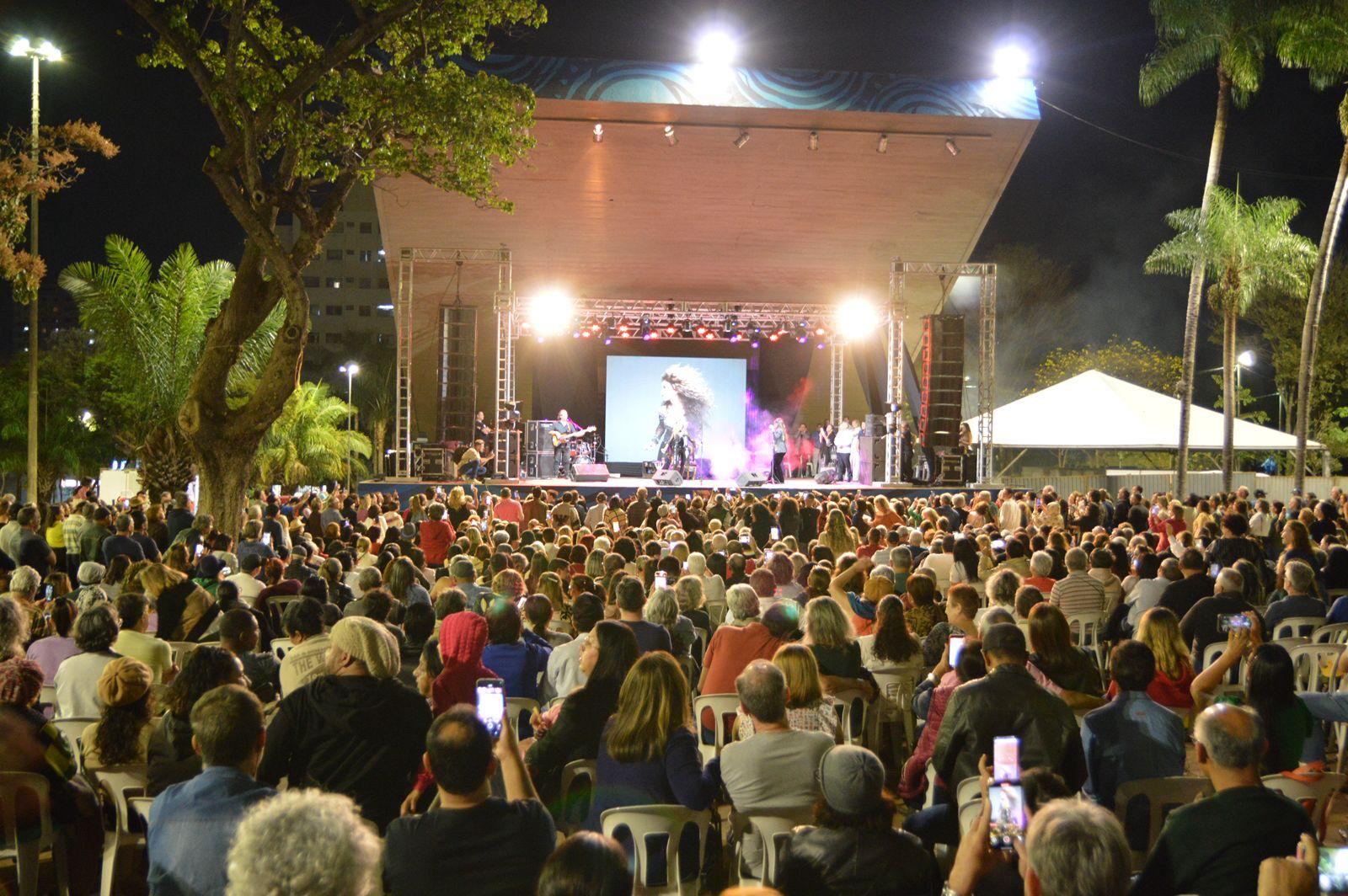Noite da Seresta terá Banda de Ontem nesta sexta na Praça do Rádio