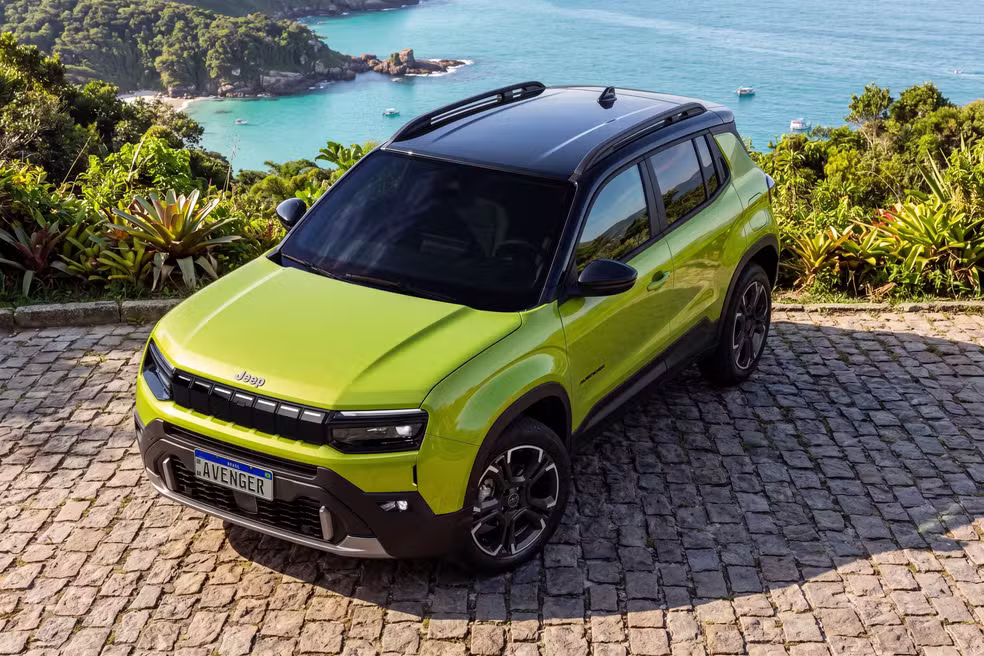 Jeep Avenger estreia no Brasil com motorização híbrida leve em todas as versões - Foto: Divulgação/Stellantis