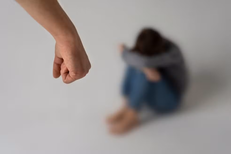 Lei Maria da Penha faz 20 anos e expõe sinais de abuso além da agressão