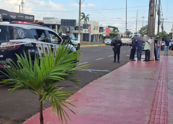 Crime aconteceu dentro de uma garagem de veículos no Jardim Água Boa, em Dourados - Foto: Aldemir Romero