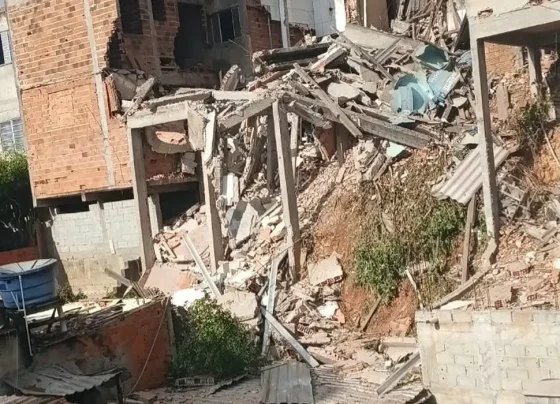 Explosão de botijão de gás atingiu uma residência e levou à interdição preventiva de outros 12 imóveis no Jaraguá - Foto: Defesa Civil/Divulgação