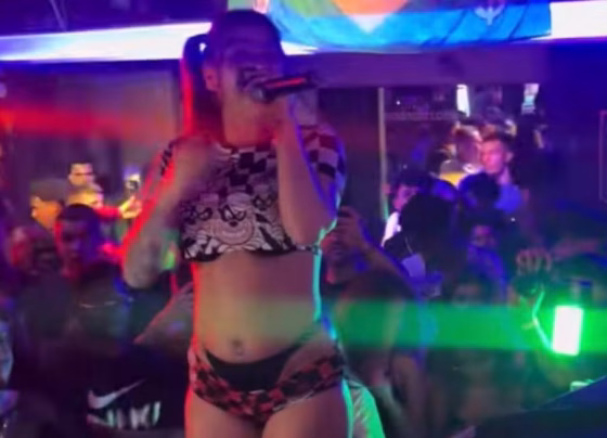 MC Pipokinha foi condenada a pagar R$ 100 mil por apresentação realizada em Corumbá em 2023 - Foto: Redes Sociais