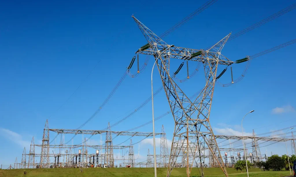 Mercado livre permitirá que novos grupos de consumidores escolham fornecedores de energia elétrica - Foto: Tânia Rêgo/Agência Brasil
