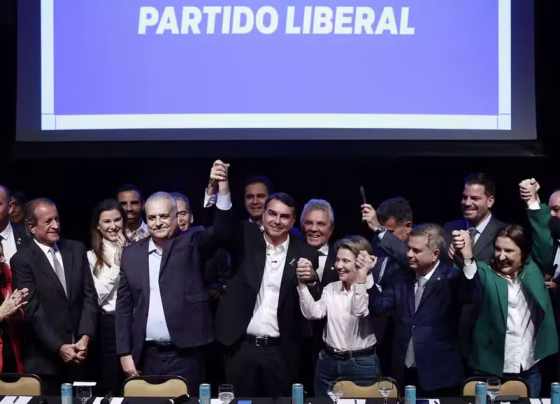 Flávio Bolsonaro anunciou Alfredo Gaspar como candidato a vice na chapa do PL - Foto: Cristiano Mariz