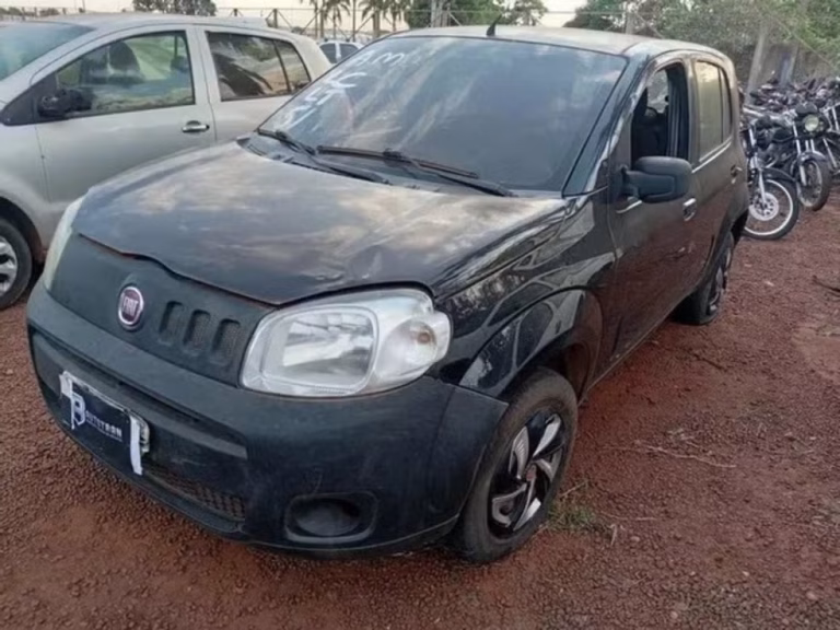 Fiat Uno está entre os carros disponíveis no leilão do Detran-MS - Foto: Divulgação