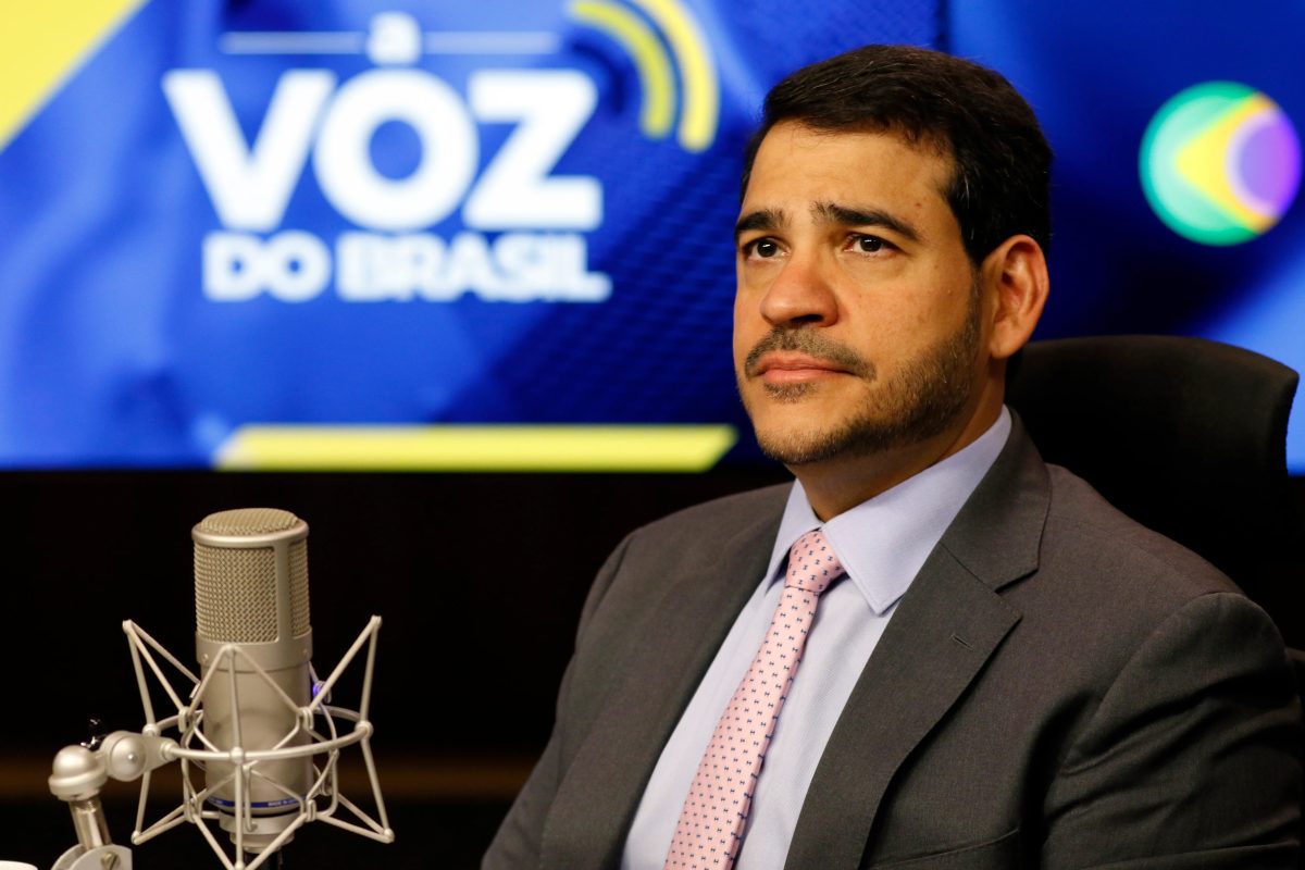 AGU pede ao STF internet livre e gratuita nas 72h antes das eleições