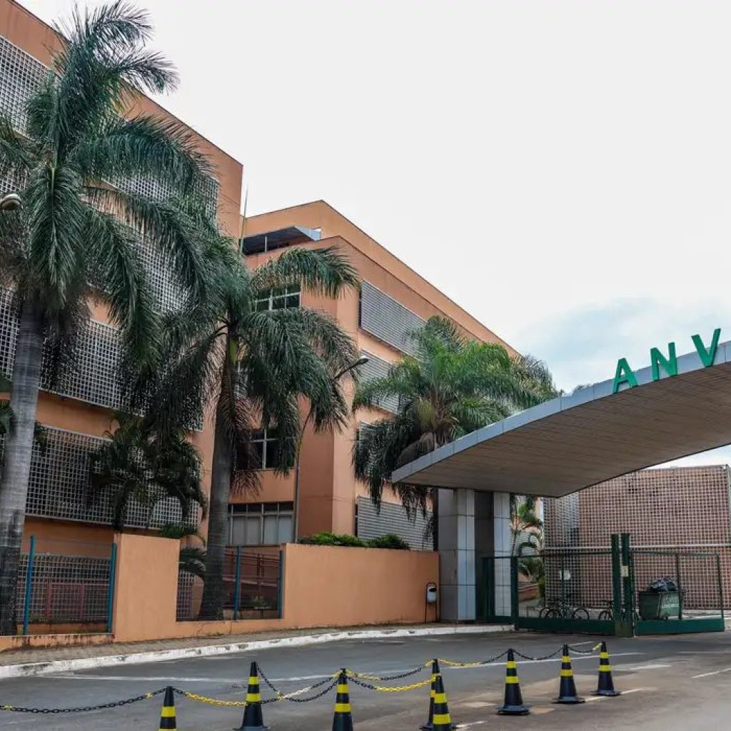Anvisa alerta para venda irregular de tirzepatida em pó na internet